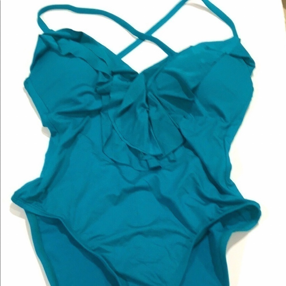 Kenneth Cole reaction one piece size small aqua green bathing suit